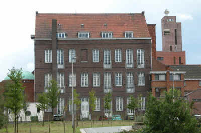 damesgebouw - foto 2003
